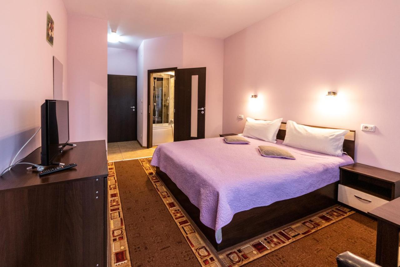 Pension Master Sinaia Exterior foto